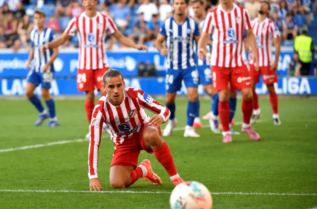 Alavés 1-1 Atlético Madrid: Čo vlastne chce hrať Simeoneho Atlético?
